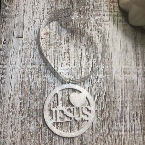 Other - I ❤️ Jesus Ornament